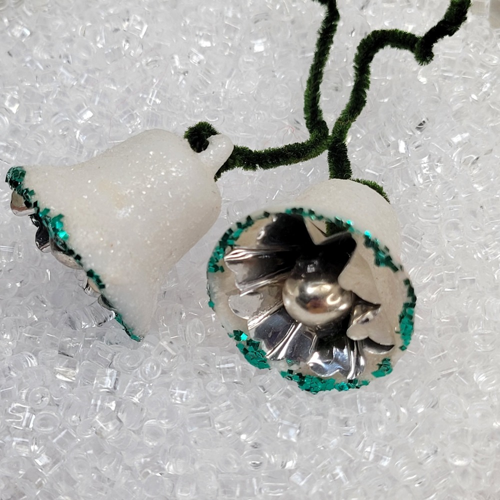 2‎ Green Glitter Sugar White Bells Insert Pipe Cleaner Christmas Tree Ornament